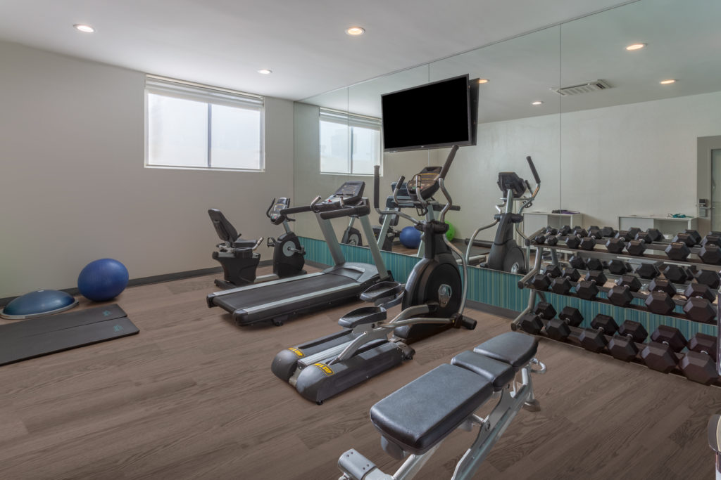 Holiday Inn Express LaGuardia Airport fitness center