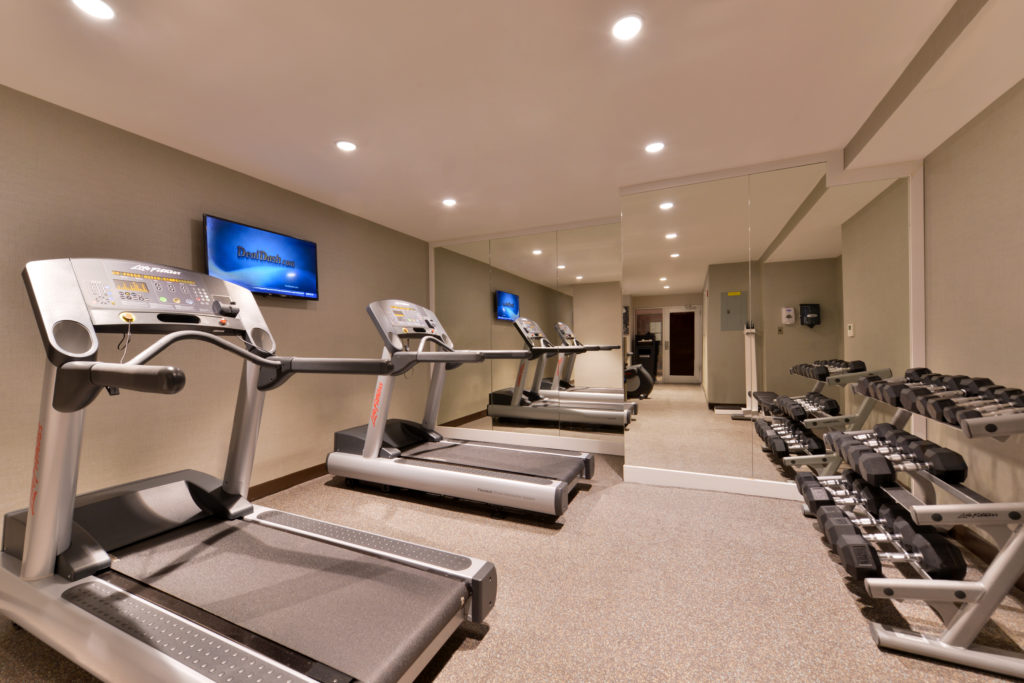 Holiday Inn New York City – Times Square exercise room